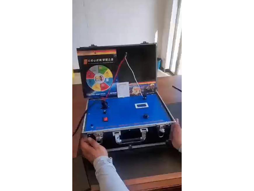 Ƶ